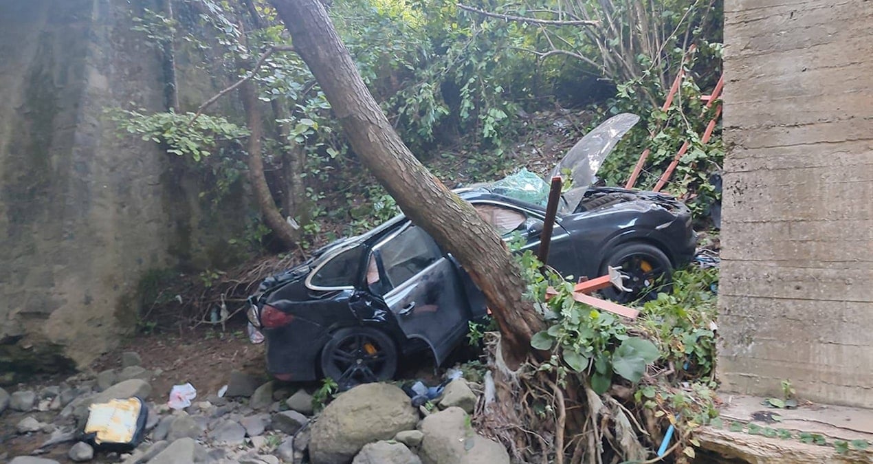 arac kopruden dustu 1 cocuk oldu 2si cocuk 3 yarali 3pfrbvMI