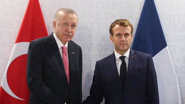 cumhurbaskani erdogan fransa cumhurbaskani macron ile telefonda gorustu turkiye baris gorusmeleri icin hazir pa2Vr7eJ