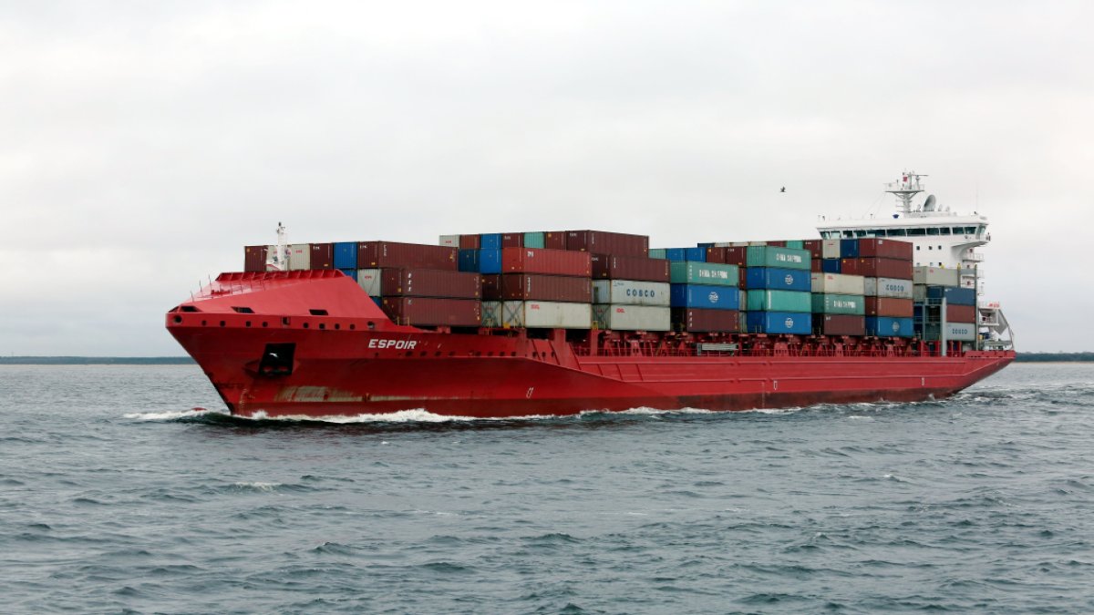 letonyada ithalat artti ihracat dustu ig2fmuyf