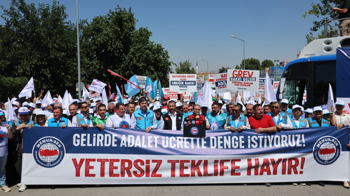 memur ve emeklilerinden zam teklifine tepki yetersiz teklife hayir afDlsMBR