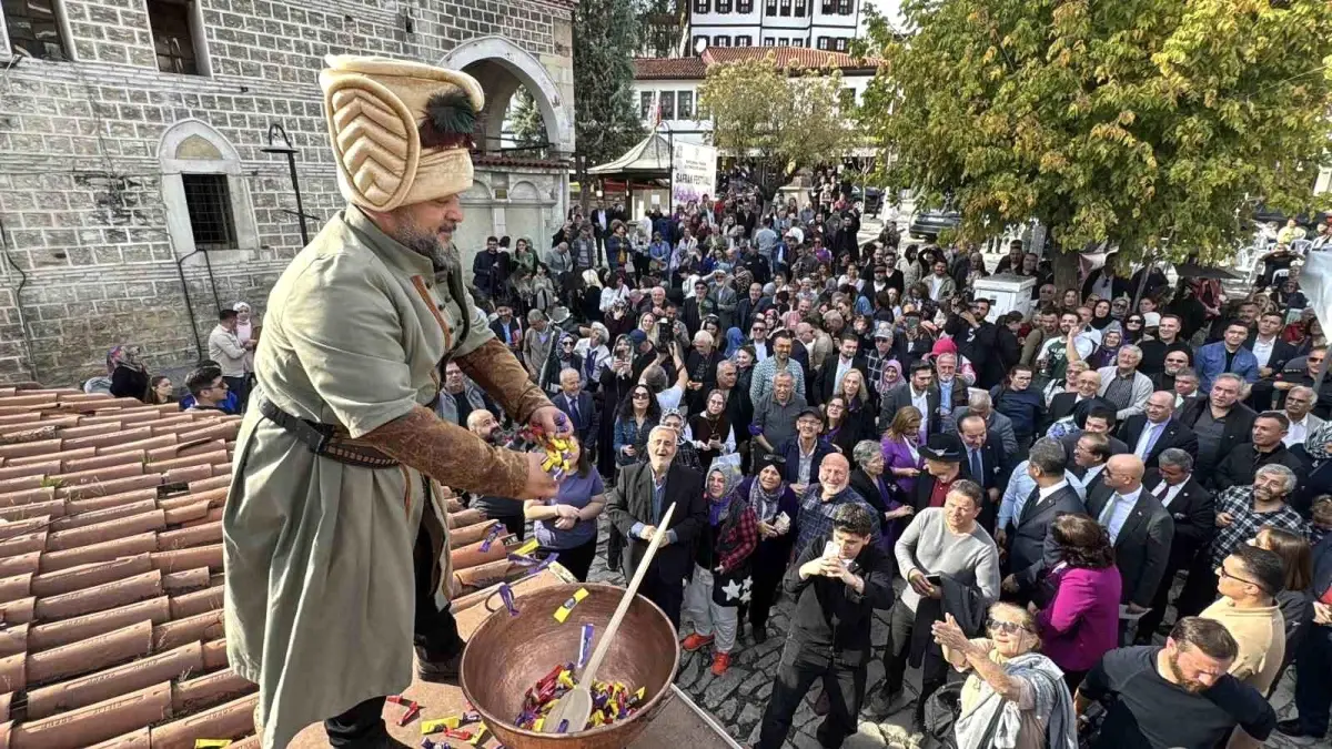 9 safran festivali basladi zJy2bcqb.jpg