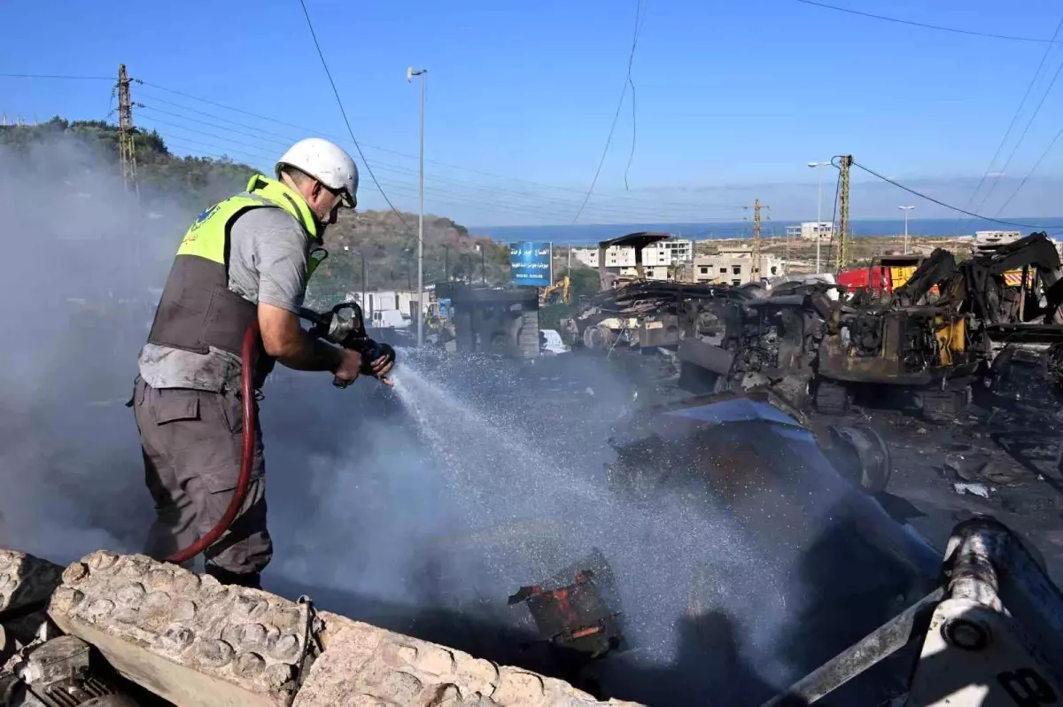 israil ordusunun lubnana duzenledigi hava saldirisinda 1 olu 7 yarali 8TJNuzfp