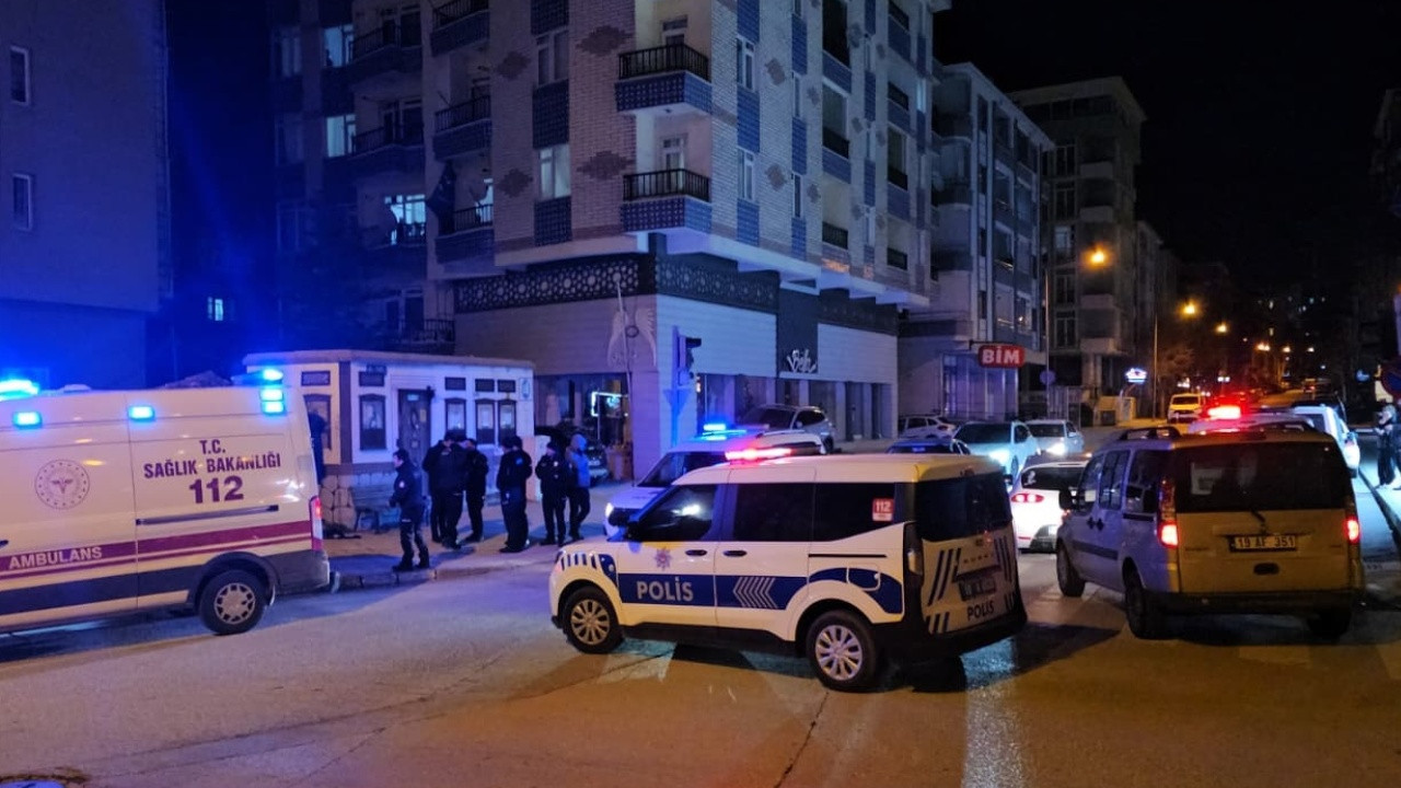 Çorum’da Bıçaklı Kavga: 2 Genç Yaralandı