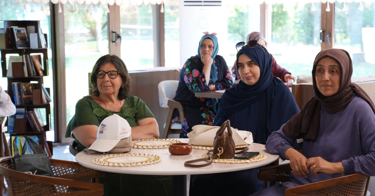 Kocaeli ana kafede farkindalik dolu soylesi VJswYNY8